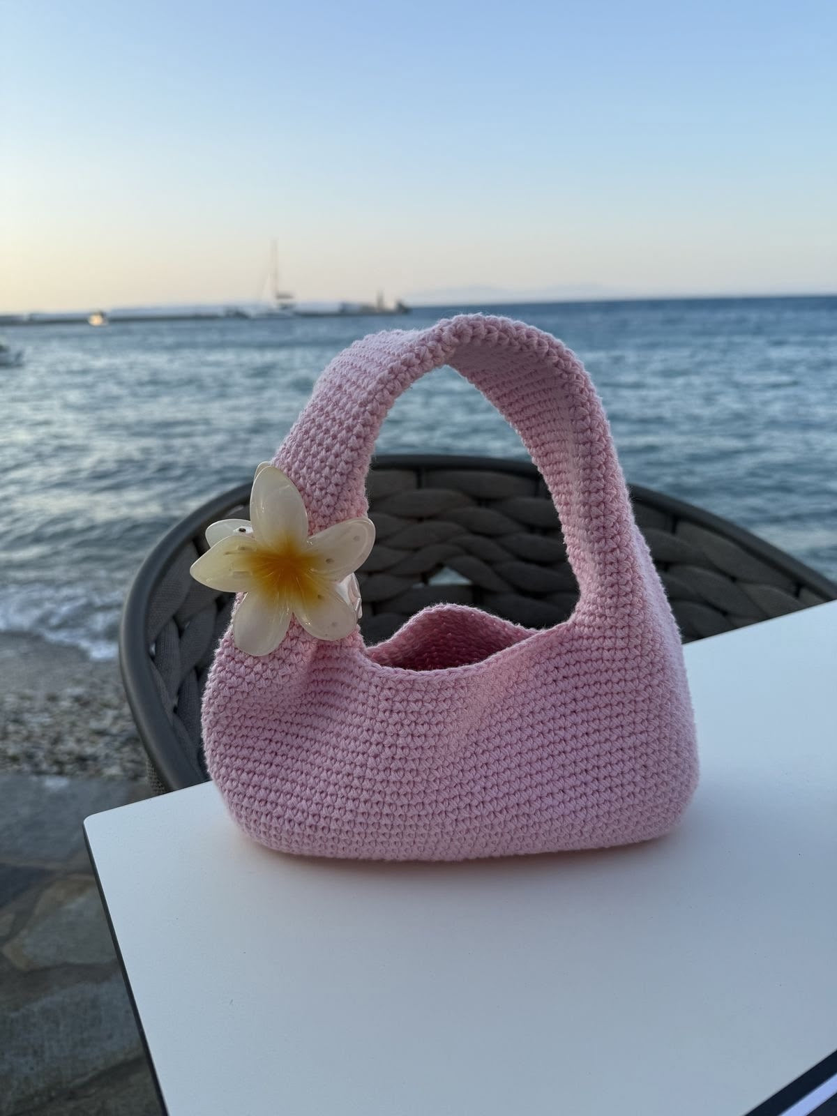 Mini Shoulder Bag Crochet Pattern | Curved Baguette Bag with Chunky Handle | Beginner Crochet Purse | PDF Instant Download